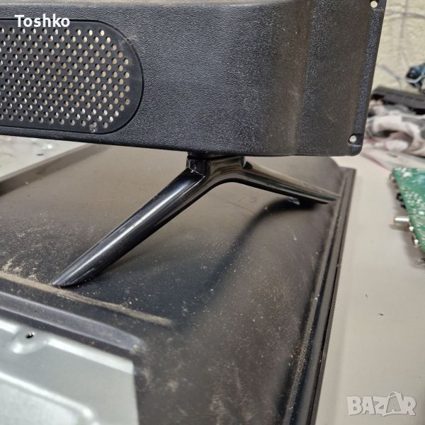 Стойка крачета за ТВ CROWN 3277T2, снимка 1