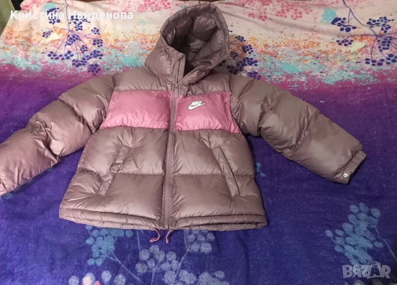 Продавам дамско яке Nike, снимка 1
