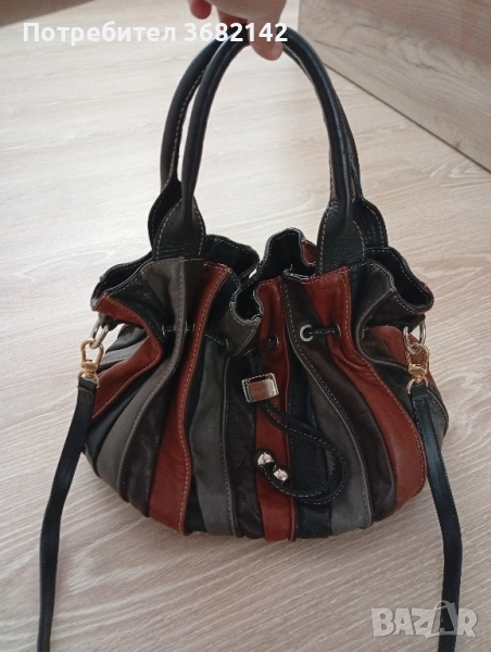 продавам дамска чанта естествена кожа , снимка 1