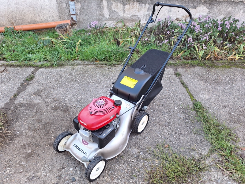 Косачка Honda Izy 4.5к.с. без ход 46см  мулчираща с кош, снимка 1