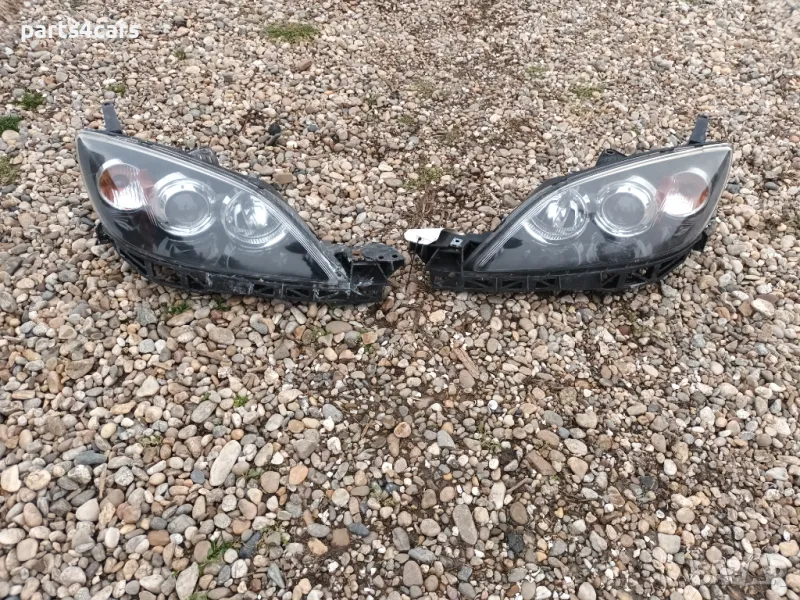 ляв или десен ксенон фар за мазда 3 хечбек MAZDA 3 XSENON, снимка 1