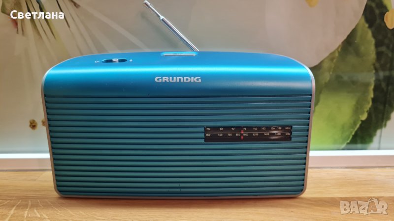 Портативно радио Grundig Music  60, снимка 1