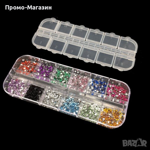 Разноцветни камъчета в кутия за маникюр., снимка 1