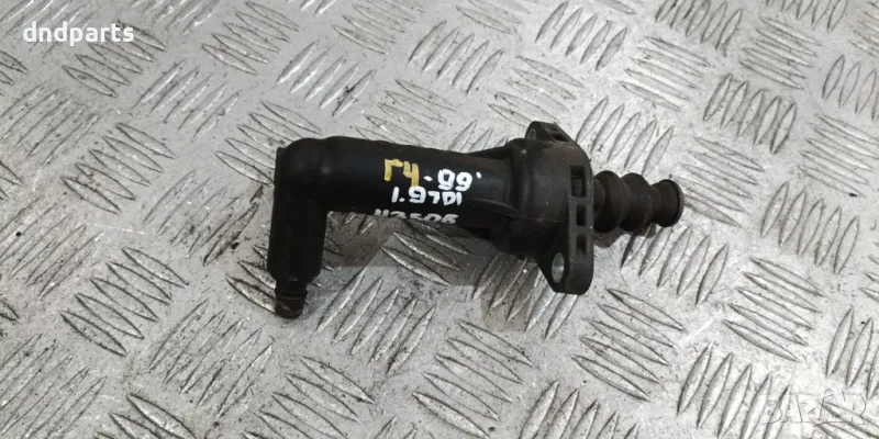 Помпа съединител VW Golf 4 1.9TDI 1999г.	, снимка 1