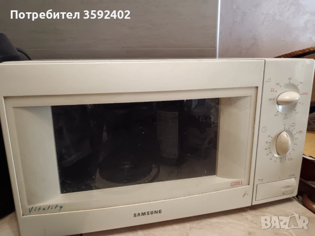 Samsung микровълнова фурна с грил, 850W, използвана, снимка 3 - Микровълнови - 53594171