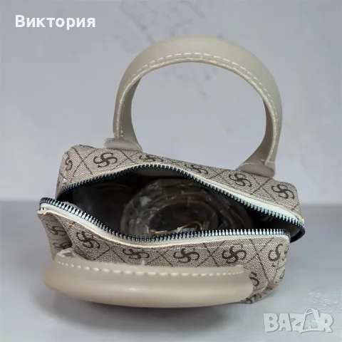 Дамски цветни чанти , снимка 2 - Чанти - 56337794