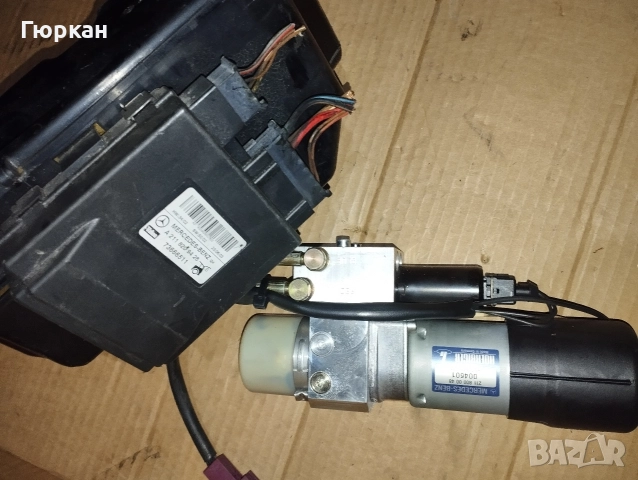 Хидравлична Помпа за Багажник - Mercedes Benz , снимка 13 - Части - 46894275