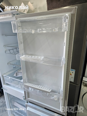 хладилник с фризер за вграждане Hisense , снимка 4 - Хладилници - 44549313