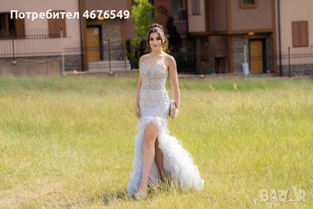 Абитуриентска рокля, официална чантичка и обувки в отлично състояние, снимка 5 - Рокли - 52773042