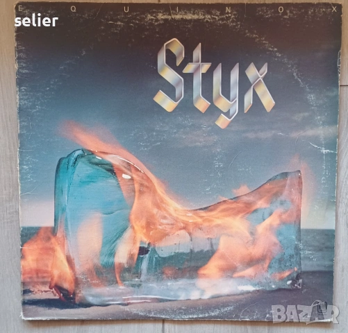 Styx ‎– Equinox Издание 🇺🇸 USA 1975г Стил:ROCK Състояние:VG+ Цена:15.34 евро  Това е петия студиен