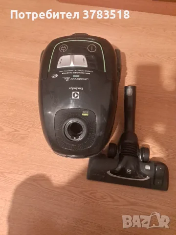 Продавам прахосмукачка Electrolux