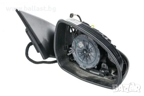 Основа дясно огледало A2068107203 C Klasse W206 A2068109004