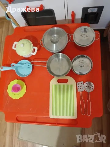 Детска мини кухня, снимка 4 - Играчки за стая - 55778539