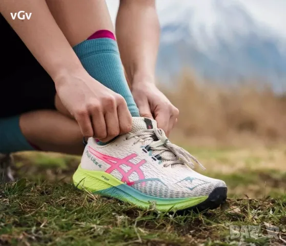 Дамски маратонки Asics Fuji Lite 4 - 42, снимка 2 - Маратонки - 55834276