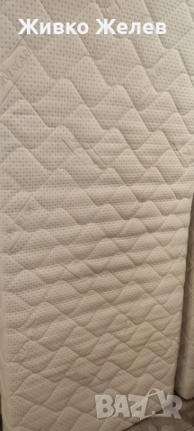 Продавам 2 легла с подм.рамки и матраците, снимка 8 - Спални и легла - 52817801