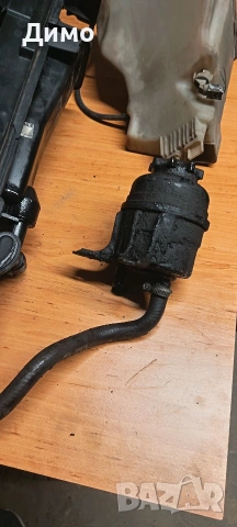 казанче чистачки антифриз хидравлика бмв е46 320 бензин bmw e46, снимка 7 - Части - 53168998