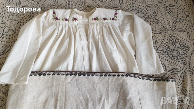Автентична риза от народна носия, снимка 3 - Антикварни и старинни предмети - 53400490