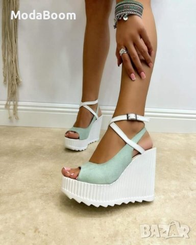 Сандали на платформа , снимка 2 - Сандали - 40866254