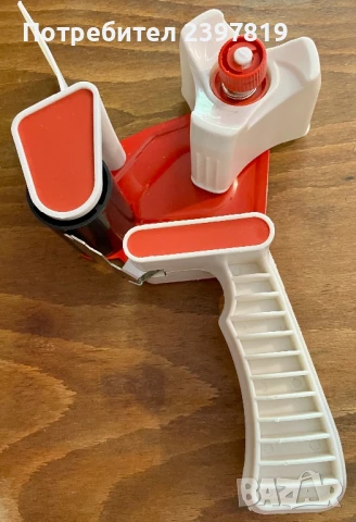 Диспенсър за тиксо