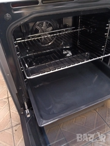 Иноксова свободно стояща печка с керамичен плот Gorenje с 2 години Гаранция!, снимка 5 - Печки, фурни - 53600827