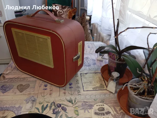 Ретро грамофон Fonica от 1966г., снимка 10 - Грамофони - 55853056