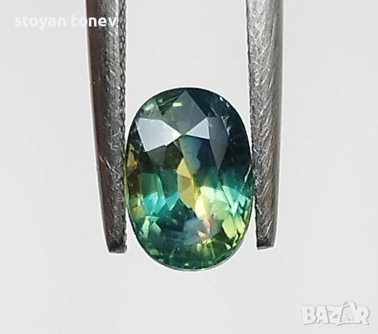 Уникален трицветен сапфир 1.41кт.! Сертифициран! Нов!