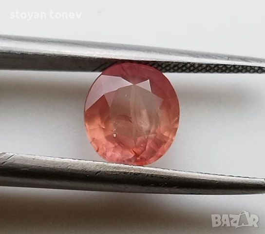 Елегантен нетретиран Падпараджа сапфир 1.14кт.! Сертифициран! Нов!, снимка 3 - Други - 50500531