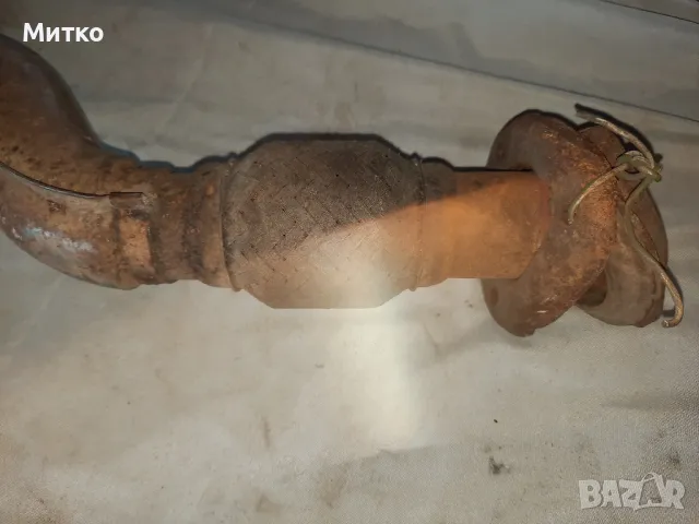 Мека връзка със тръбата за генерацията от Фолксвген Голф 3 бензин Volkswagen Golf 3, снимка 3 - Части - 48767835