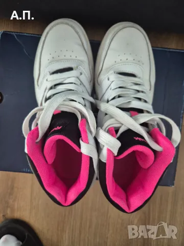 Кецове Reebok за момиче, снимка 2 - Детски маратонки - 49523532