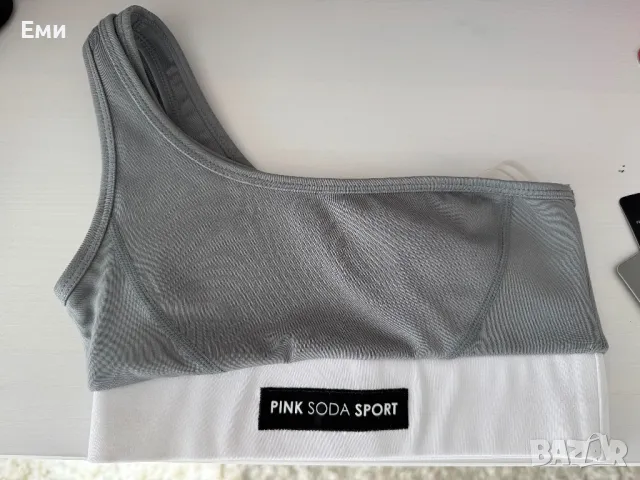 Спортен сутиен, снимка 1