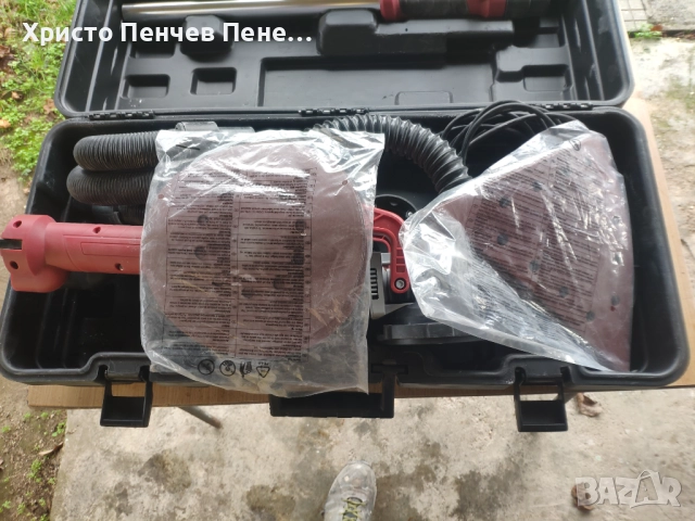 Жираф/Шлайфмашина за стени и тавани RAIDER RD-DS07, 750 W, 225 мм, две глави в куфар, снимка 4 - Шлайфмашини - 52563423