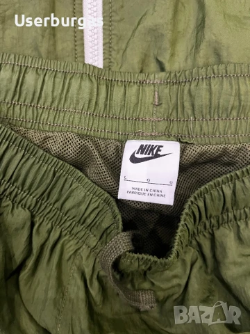 Nike Спортен екип шушляк , снимка 3 - Спортни дрехи, екипи - 50497563