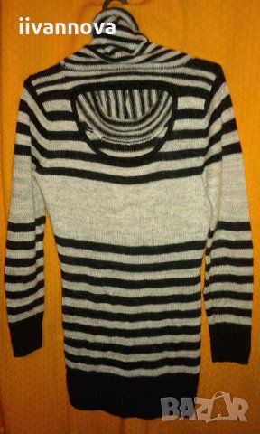 Ефектен блузон, снимка 1 - Блузи с дълъг ръкав и пуловери - 35912880
