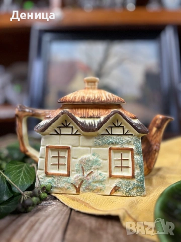 Страхотните английски къщички♥️  Чайник-23/ 15 см с чучур и дръжка Кафява захарница-10.5/8.5 см Жълт, снимка 2 - Други - 53253297