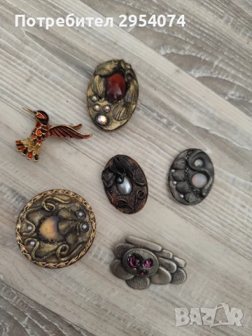 стари брошки по 20лв, снимка 1