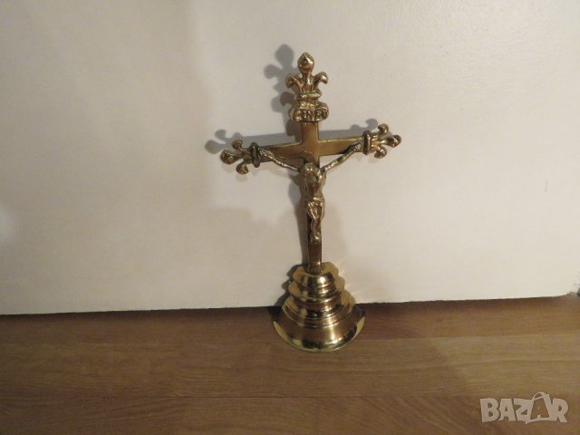 Стар голям бронзов настолен кръст разпятие , настолно разпятие Исус Христос 32 х 16 см, снимка 5 - Антикварни и старинни предмети - 34746747