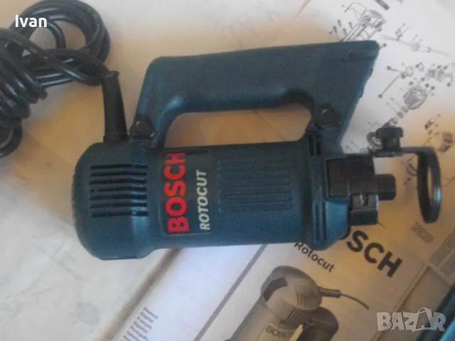 САЩ Оригинална ЕЛЕКТРИЧЕСКА ФРЕЗА ЗА КАНТОВЕ ПРАВ ШЛАЙФ BOSCH ROBOCUT Профи Синя серия НОВА Комплект, снимка 5 - Други инструменти - 47662101