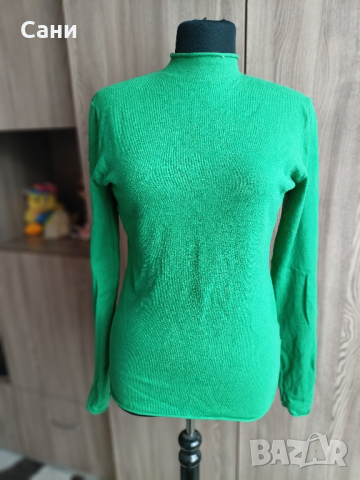 Красиво Зелено поло , снимка 2 - Блузи с дълъг ръкав и пуловери - 44582162