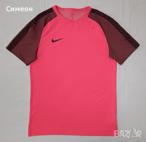 Nike DRI-FIT Tee оригинална тениска M Найк спортна фланелка фитнес, снимка 1 - Спортни дрехи, екипи - 42479456