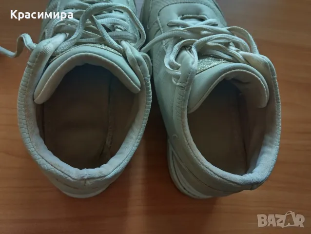 Дамски маратонки , снимка 2 - Маратонки - 48282194