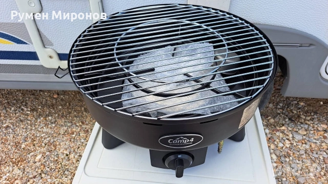 Продавам газово барбекю. , снимка 4 - Барбекюта - 53636109