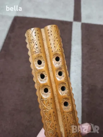 Балкански рядък ръчно изработен и резбован народен инструмент- флейта-двукрайна . 1920-1930 год., снимка 2 - Духови инструменти - 48424716