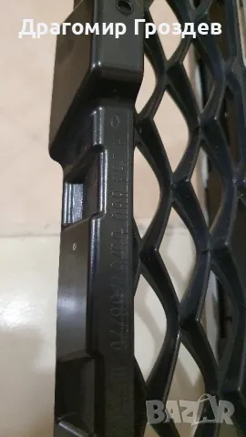 Решетка (маска) за Mercedes GLC (X253) / Мерцедес GLC (2015-2020), снимка 5 - Части - 47980049