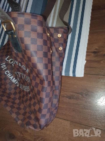 Louis Vuitton  чанта, снимка 6 - Чанти - 40360191