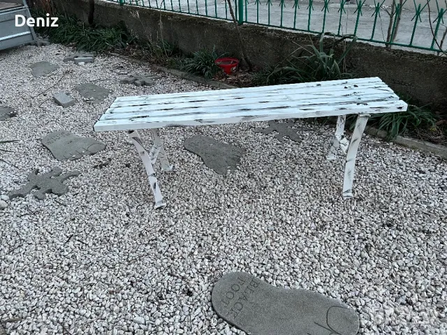 Градинска пейка с метални профили, снимка 2 - Градински мебели, декорация  - 49199851