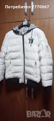 Бяло мъжко,късо яке