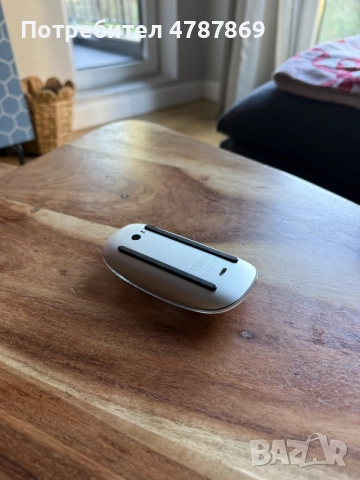 Apple Magic Mouse (2025) A3204, снимка 2 - Клавиатури и мишки - 56343993