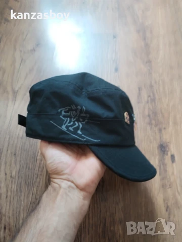 bergans of norway army caps - страхотна шапка 59см. - диаметър