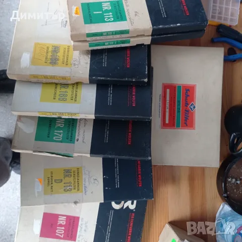 Рядък комплект за тъмна стая ORWO – Лампа + 7 защитни филтъра (18/24 см), снимка 2 - Светкавици, студийно осветление - 56102723