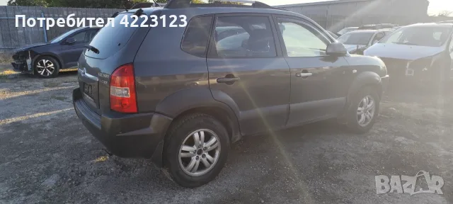 Hyundai Tucson diesel 2.0 на части , снимка 8 - Автомобили и джипове - 56076537